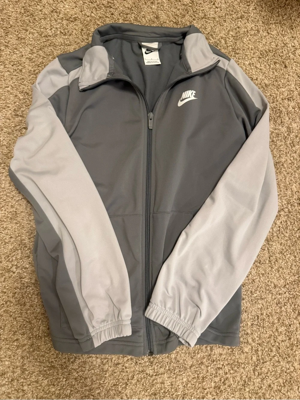Nike Men's Gray Full-Zip Jacket, Under Armour Lot